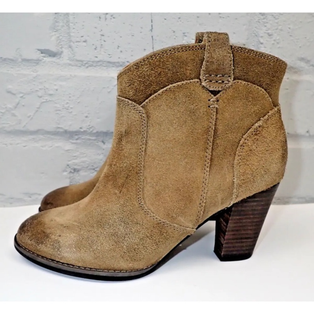 Clarks Women's Ankle Heeled Boots Size 5.5 Brown Leather Suede - Picture 3 of 7